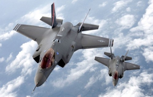 Многоцелевые истребители пятого поколения: F-35 вне конкуренции