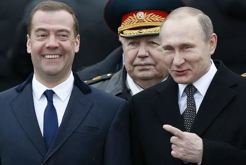 Поставьте себя на место Медведева и всё сразу станет ясно...