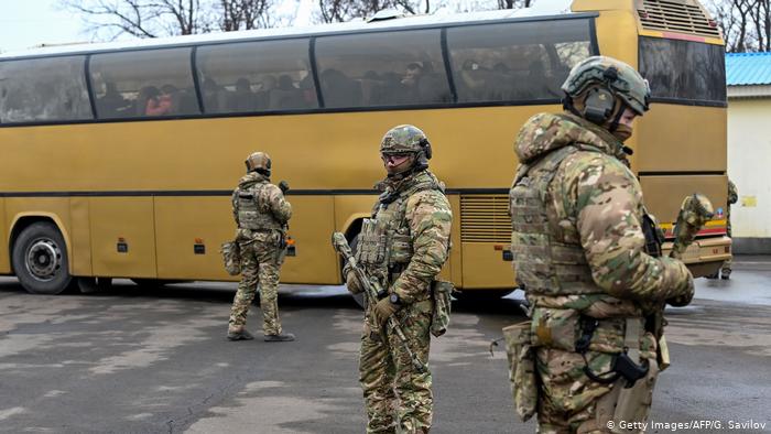 Обмен пленными с боевиками ДНР-ЛНР пройдет 16–17 апреля в двух местах