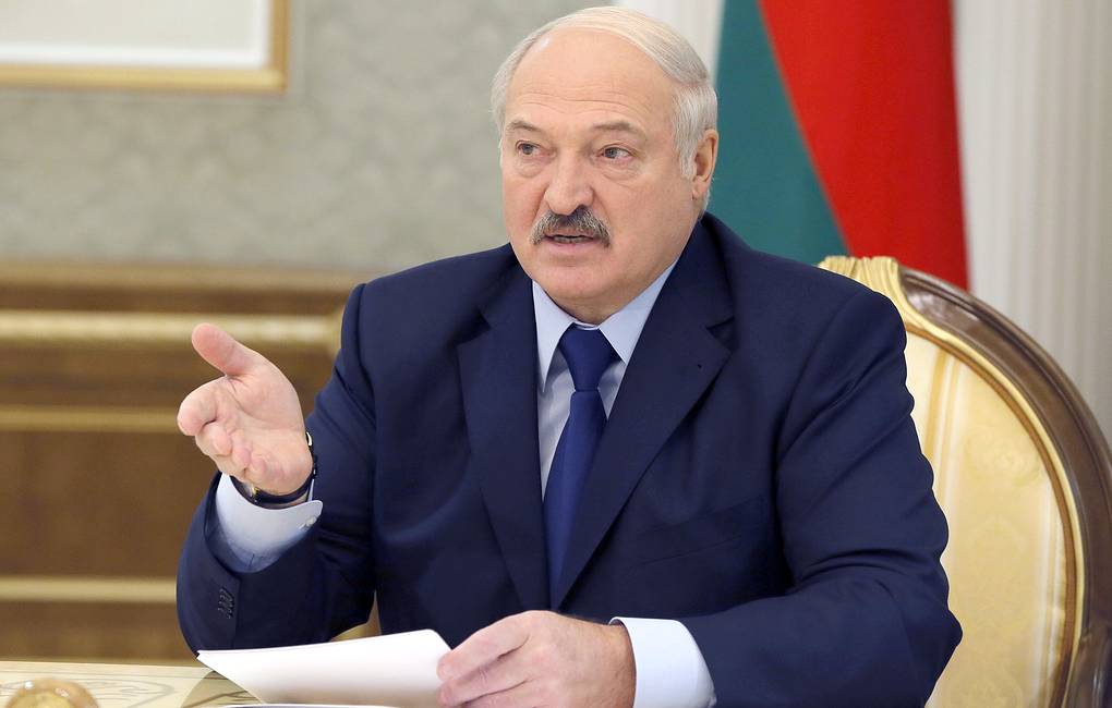 Лукашенко распустил правительство