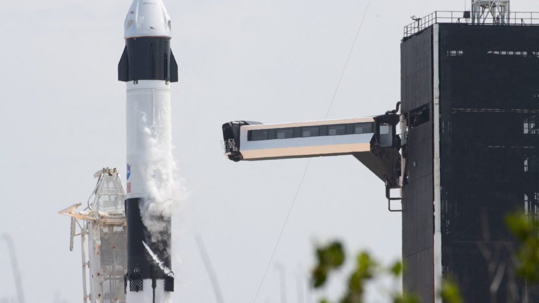 NASA: России придётся пользоваться кораблями компании SpaceX Илона Маска