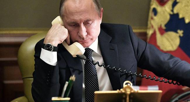 Путин во время переговоров ставит рядом с телефоном диктофон, чтобы потом опубликовать через сливного «деркача»