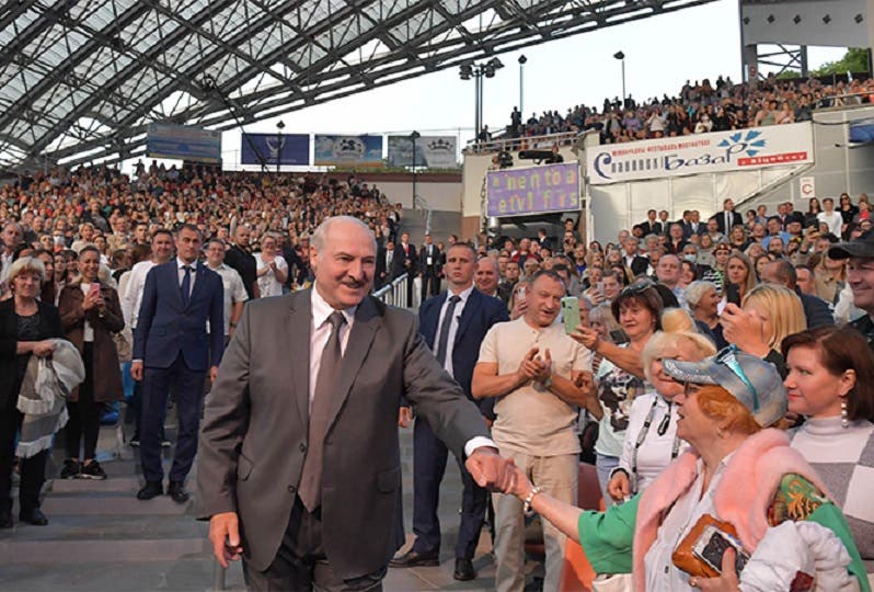 Переболевший коронавирусом Лукашенко за месяц встретился с Путиным и посетил мероприятия в РБ и за границей