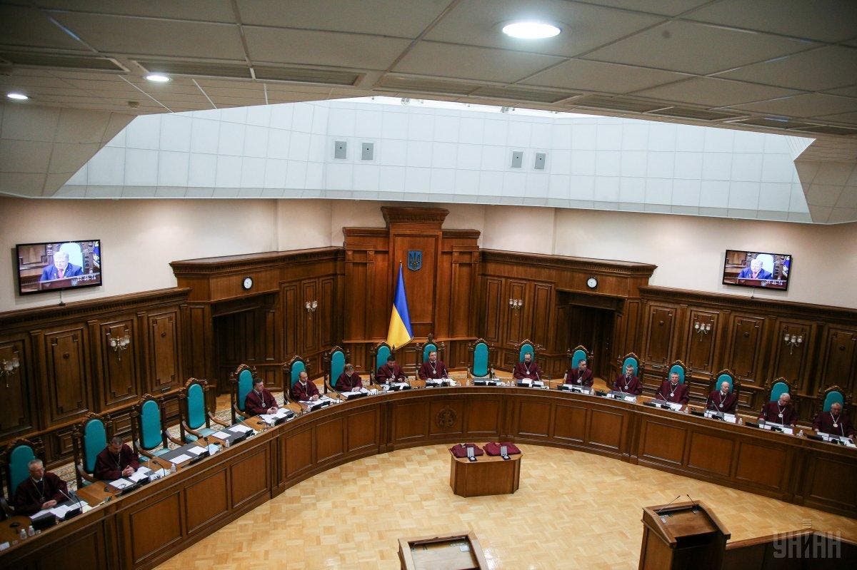 Конституционный суд заблокировал назначение победителей местных выборов