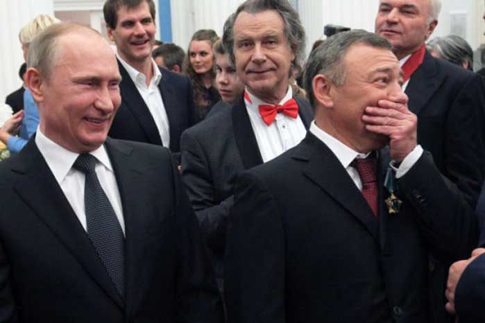 Путин превзошел товарища Сталина и стал идеальным другом для многих