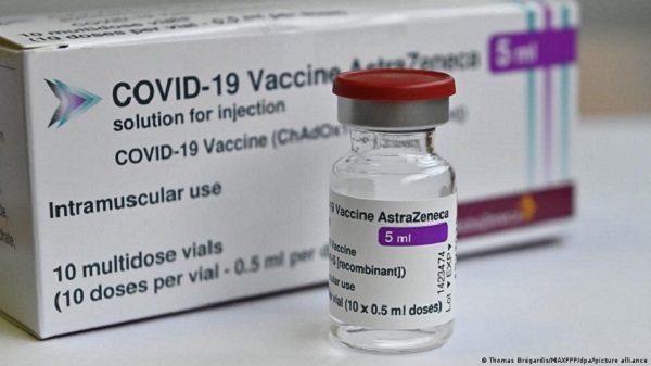 Немцы массово отказываются от вакцины AstraZeneca, которую Степанов везет в Украину из Индии