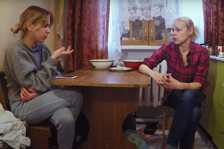 ✔️ Журналисты поговорили с той самой женщиной, рассказавшей про «распятого мальчика» в 2014 году (Видео)