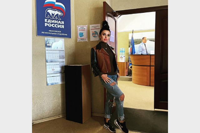 Бывшая участница дуэта t.A.T.u. Юля Волкова, которая собралась на выборы от «Единой России»: «Моё ощущение жизни, это не Россия. Я не патриот своей Родины, я люблю Америку и всё, что происходит там»