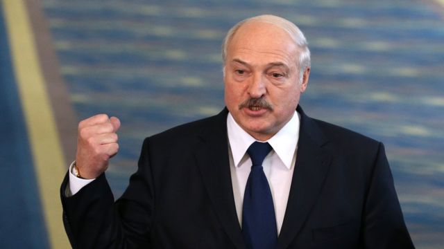 "Вырежем всех": Лукашенко сделал признание о массовых репрессиях в Беларуси (Видео)