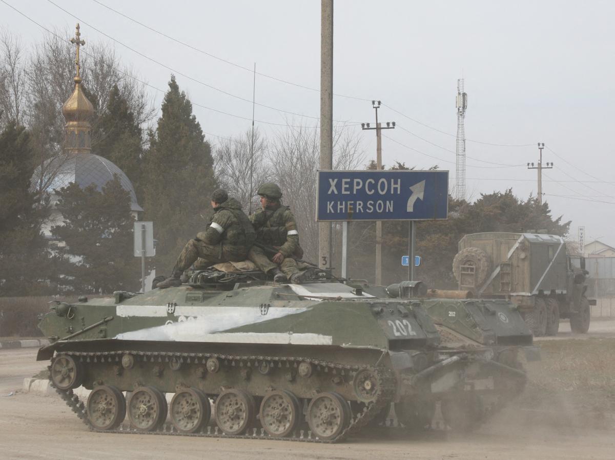 Украинские военные ликвидировали 450 захватчиков и уничтожили много техники
