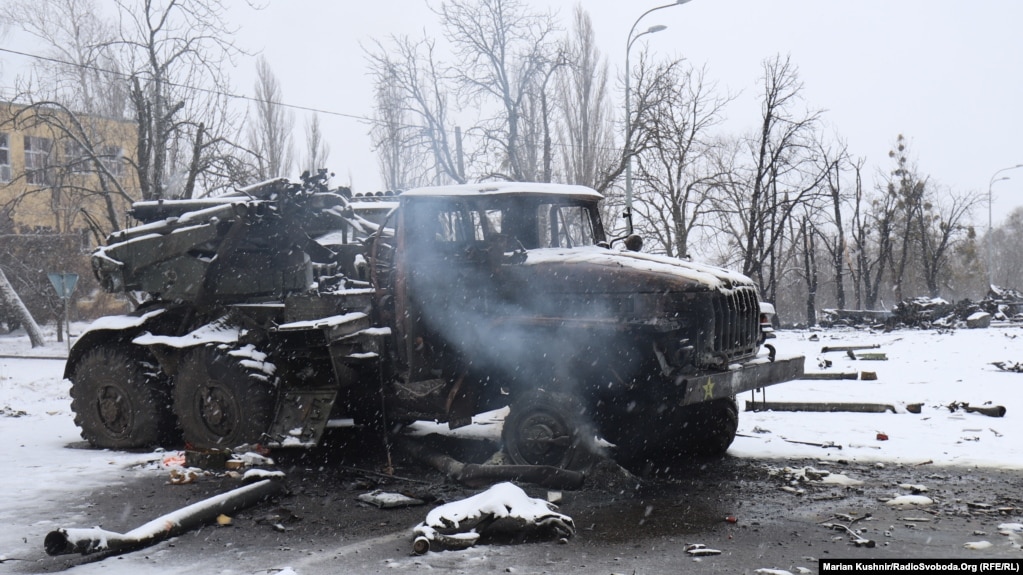 "У командования РФ нет никакой тактики. Не приезжайте сюда, здесь вы все ляжете". СБУ опубликовала допрос пленных российских оккупантов
