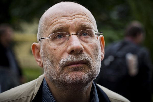 Ребята, норма не вернется. Никогда. То, что устроил Путин, непоправимо. От России отвернулся без преувеличения весь мир