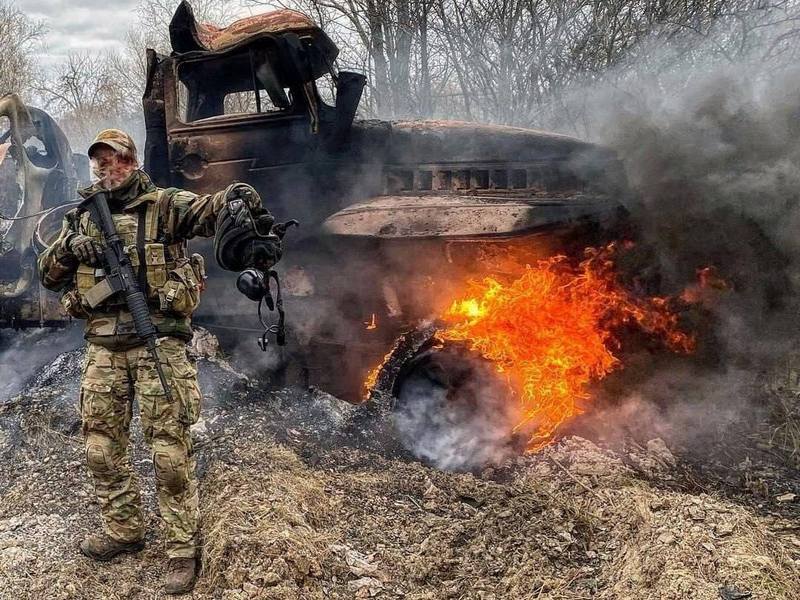 Защитники Мариуполя уничтожают российские танки, несмотря на неравные силы — видео
