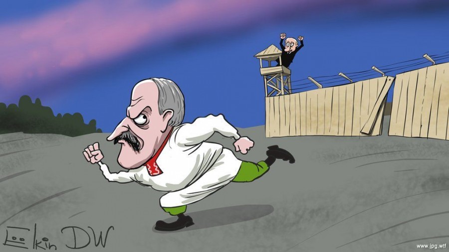 Лукашенко отползает от Путина