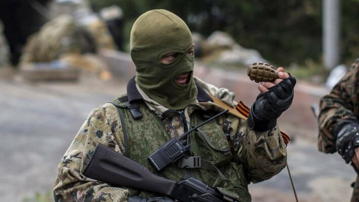 Разведка Британии: РФ на отдельных участках Украины вводит в бой резервный третий эшелон