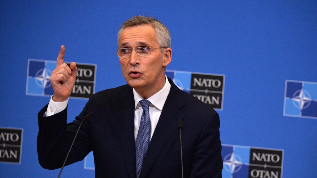 "Нам нужно большое количество боеприпасов": Столтенберг призвал НАТО нарастить производство оружия