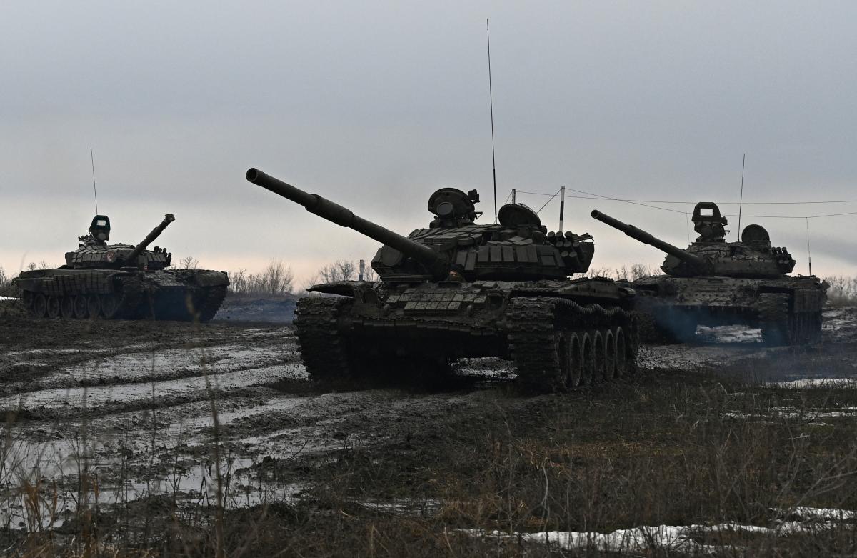 В ход пойдут Т-14: эксперт рассказал об огромных потерях танков в армии РФ
