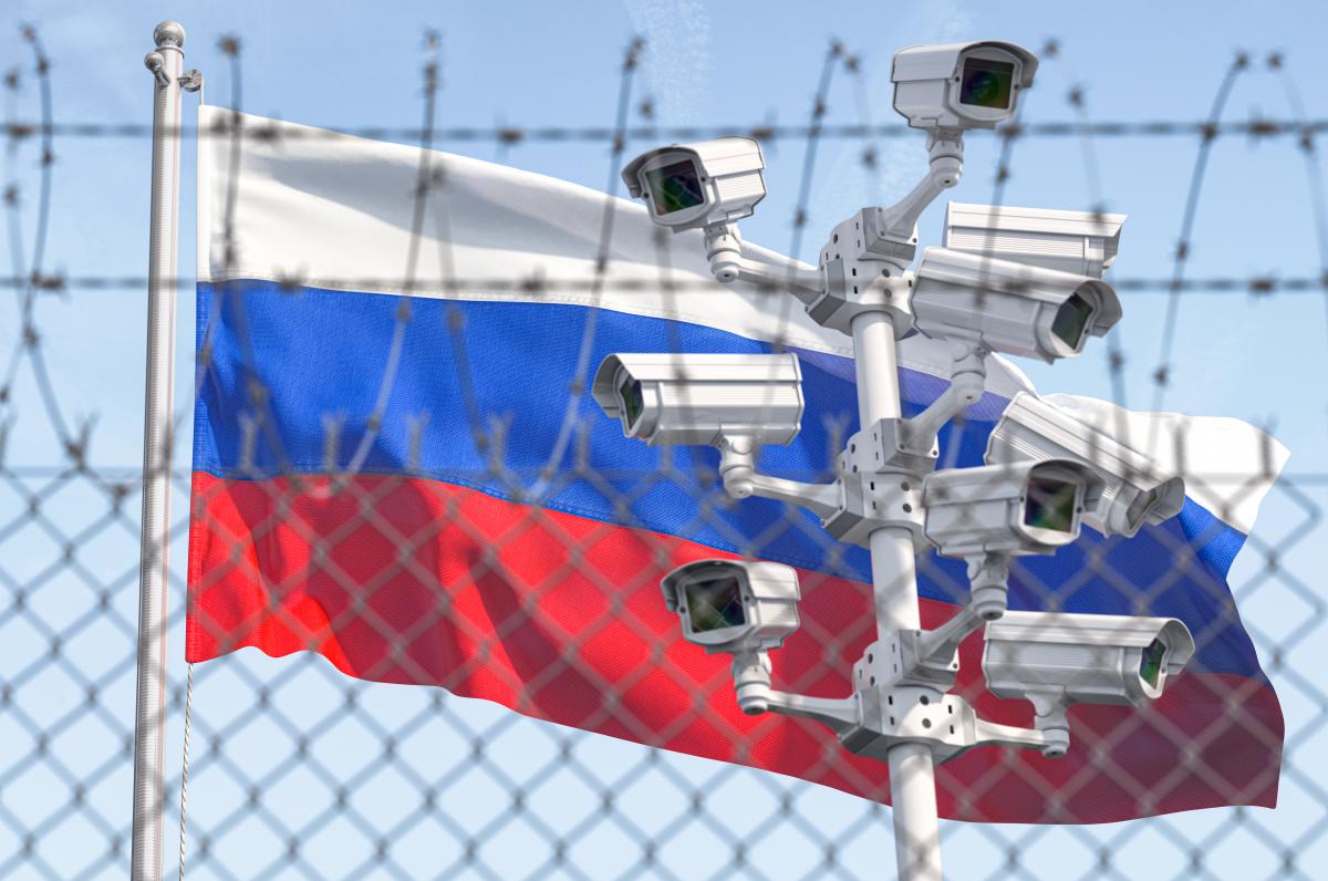Страна доносов: экс-агент КГБ шокировал количеством "стукачей" в России