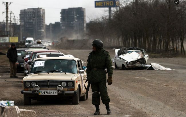 Telegraph: оккупанты вывозили в РФ пожилых украинцев, их заставляли сдавать кровь для армии