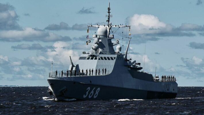 Силы обороны ударили по двум российским патрульным кораблям в Черном море