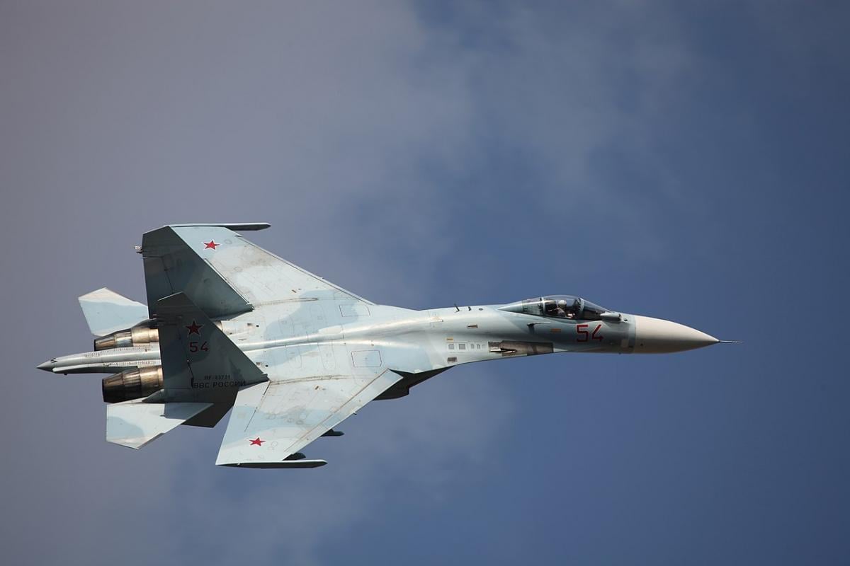 РосСМИ распространили фейк о якобы побеге украинского летчика на Су-27 в РФ: реакция ГУР