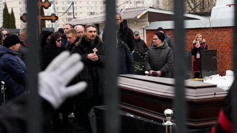 Навального похоронили в Москве (видео)