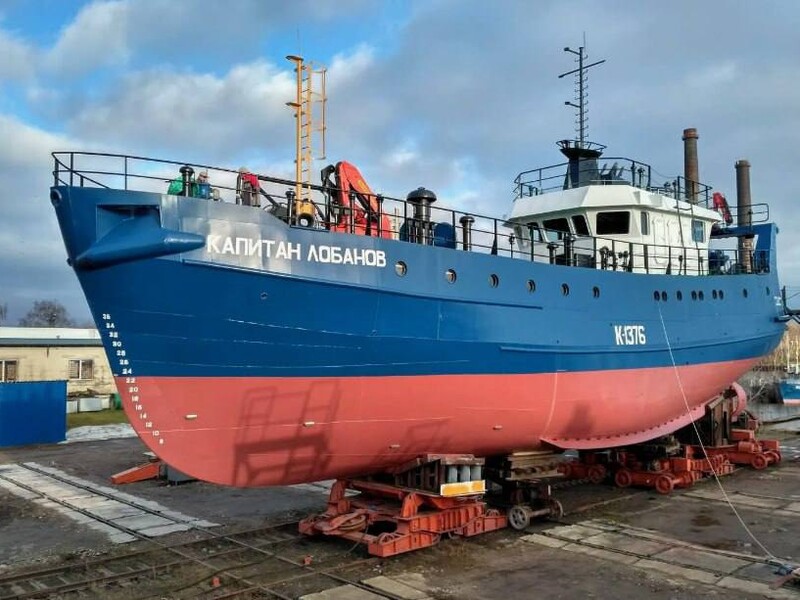 СМИ: Россияне ракетой «случайно» потопили свой траулер «Капитан Лобанов» (Видео)