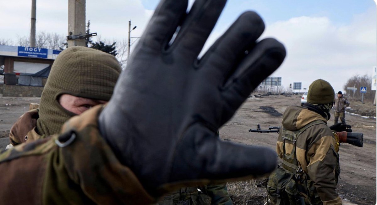 На Донбассе "комитет обороны" отжал жилье у сотен тысяч жителей: кто остался бездомным