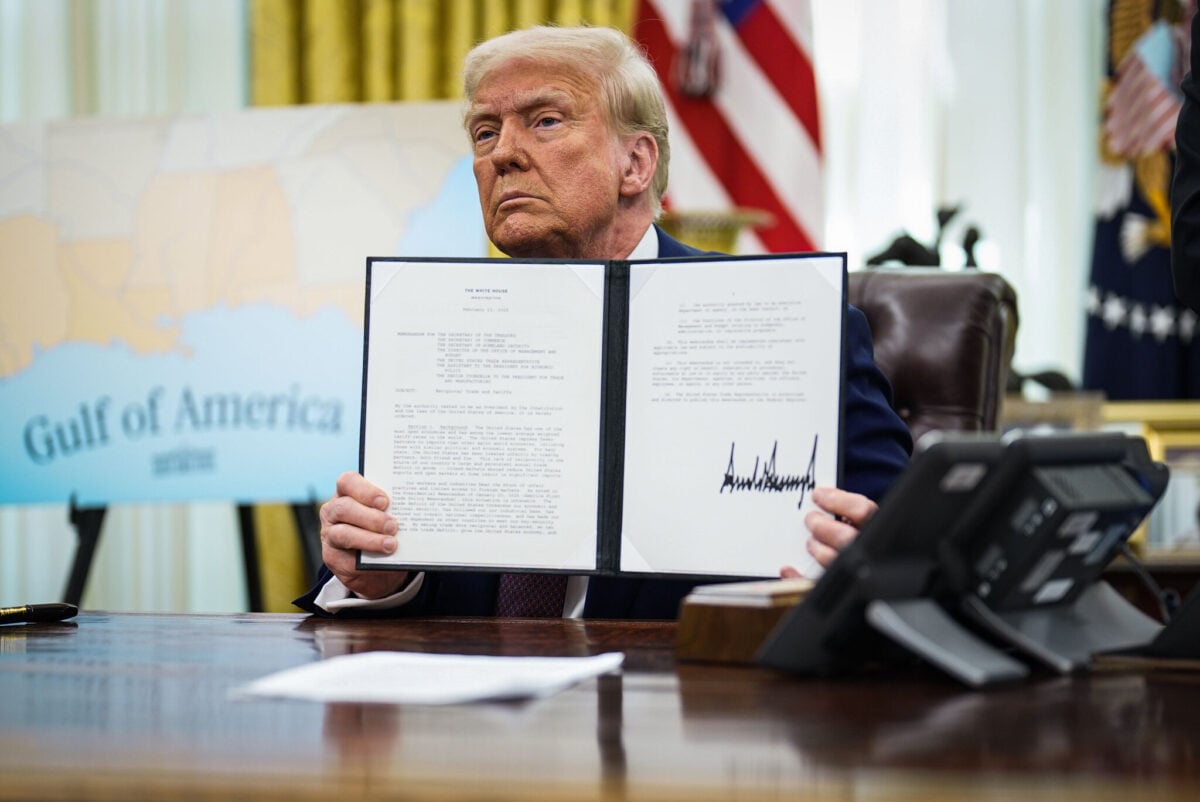Трамп приказал ввести тарифы на товары со всего мира. Это перестроит глобальные торговые отношения