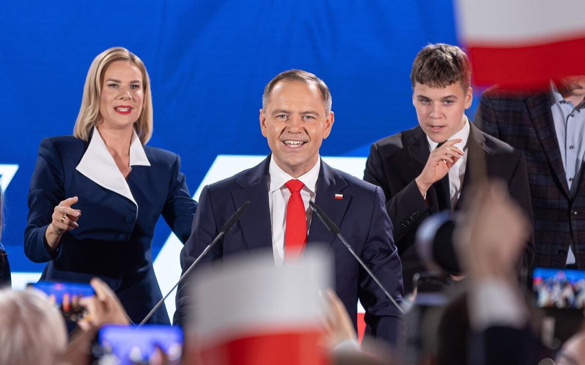 На выборах президента Польши победил антиукраинский кандидат Навроцкий