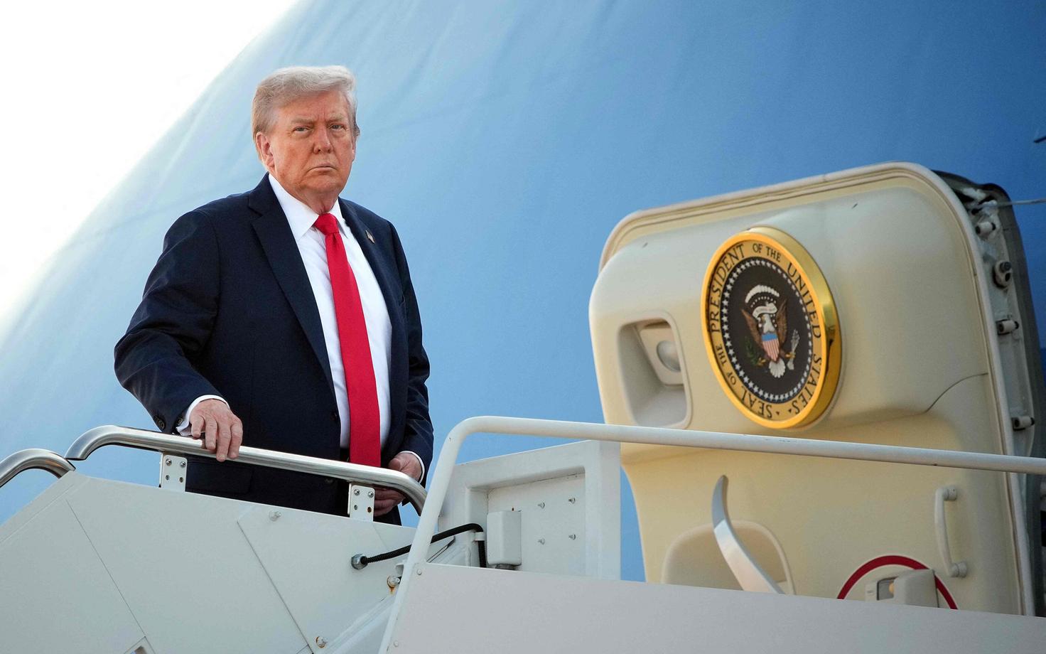 "Думаю, Украина примет правильное решение": Трамп – об обмене территориями, гарантиях безопасности и последствиях для Путина