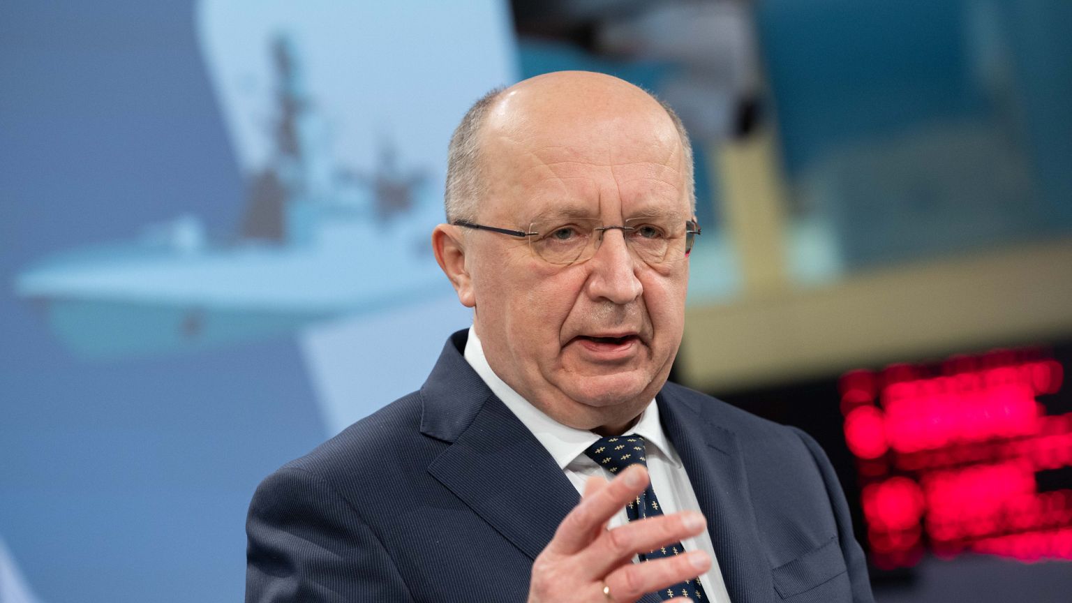 Еврокомиссар: Кто настоящий хозяин в Кремле – Путин или Лавров?