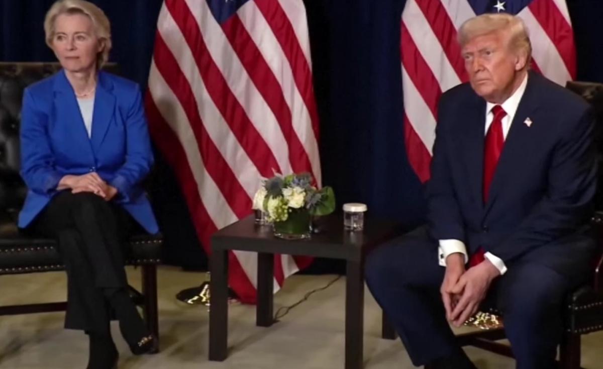 Еврокомиссия хочет навсегда "изгнать" российские нефть и газ из ЕС