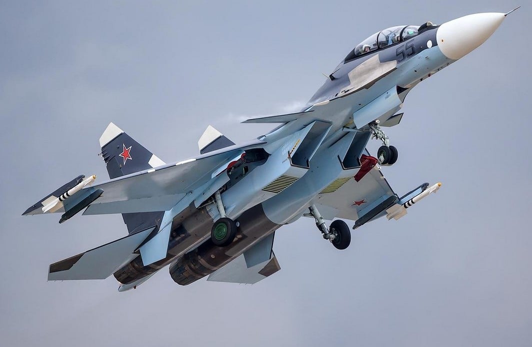 Bloomberg: Европа предупредила Кремль, что готова сбивать российские самолеты