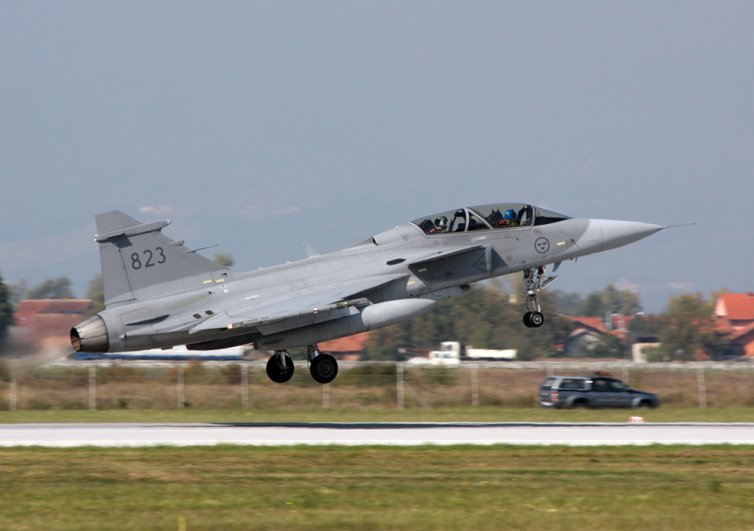 Украина получит шведские многоцелевые истребители JAS 39 Gripen – Минобороны