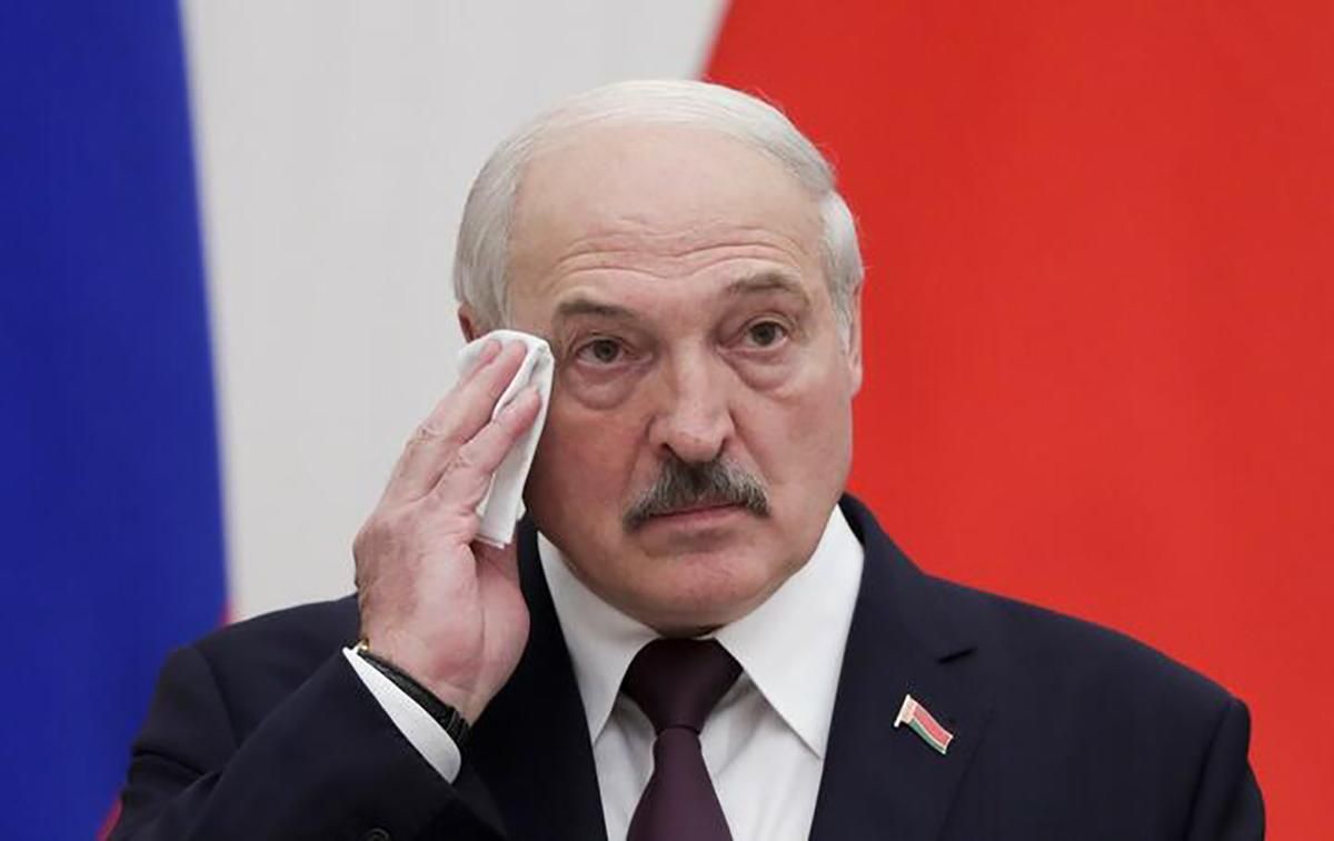 "Сыном считал". Лукашенко обиделся на слова Зеленского о нем и Путине