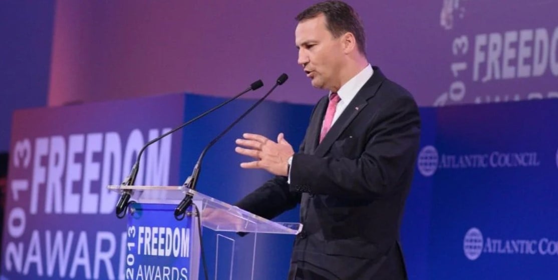 Сикорский пожелал «Мадяру» добить нефтепровод «Дружба»