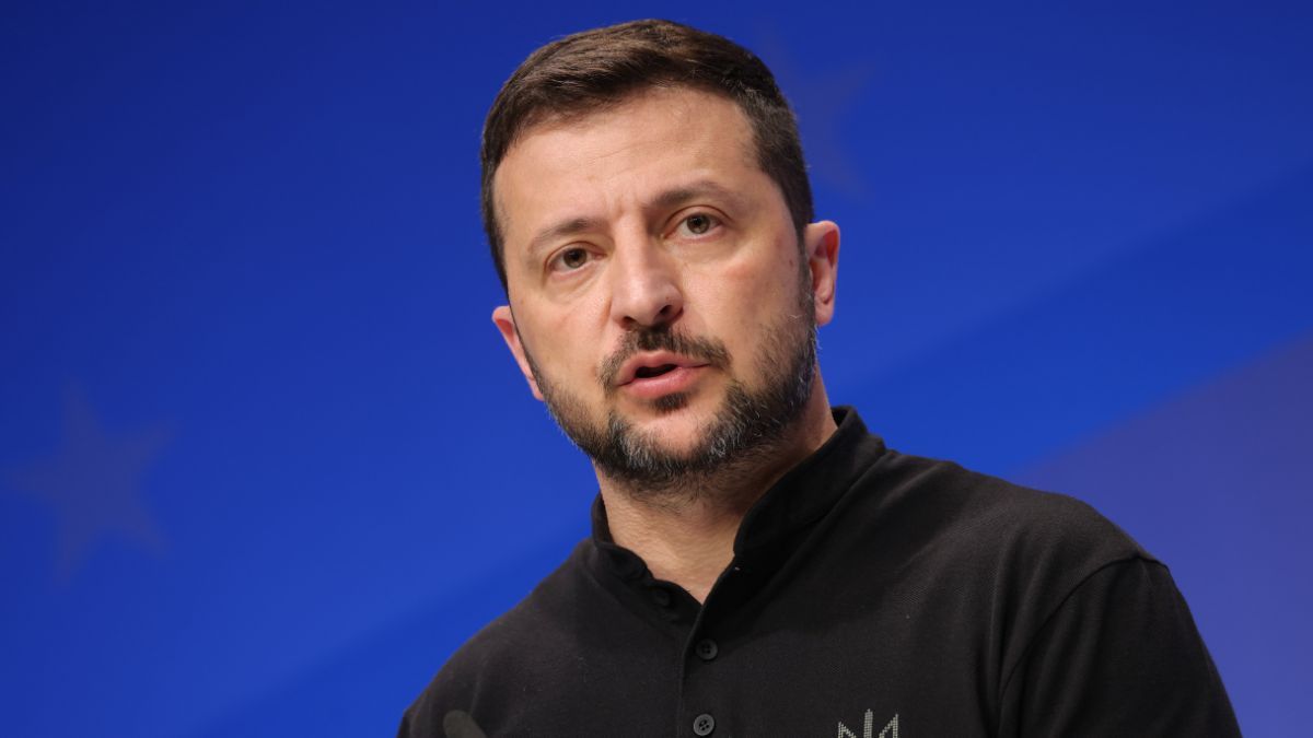 Украина не даст России продавать нефть в Европу – Зеленский