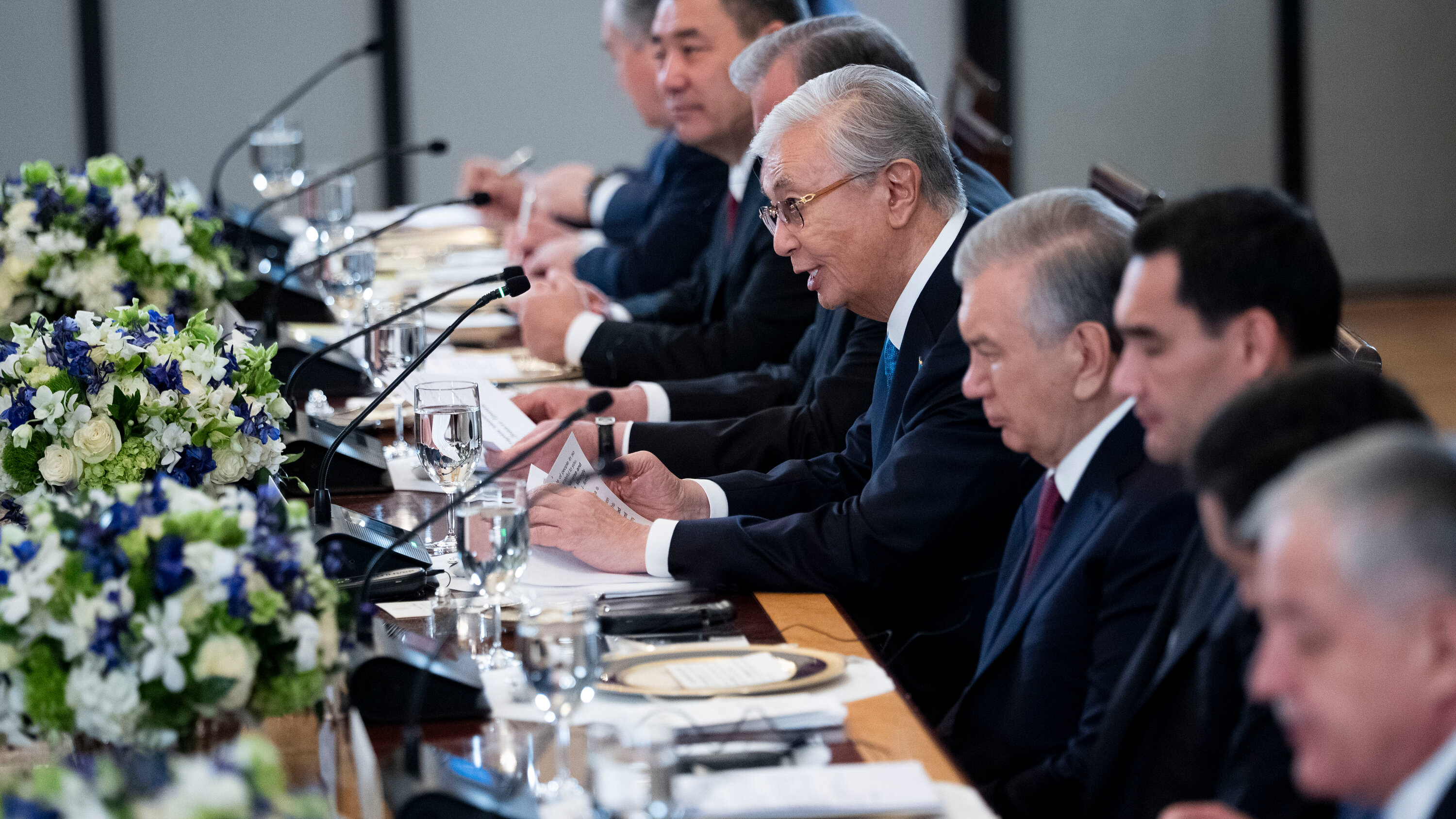 Трамп продолжил ослаблять влияние РФ на союзников и партнеров большими сделками