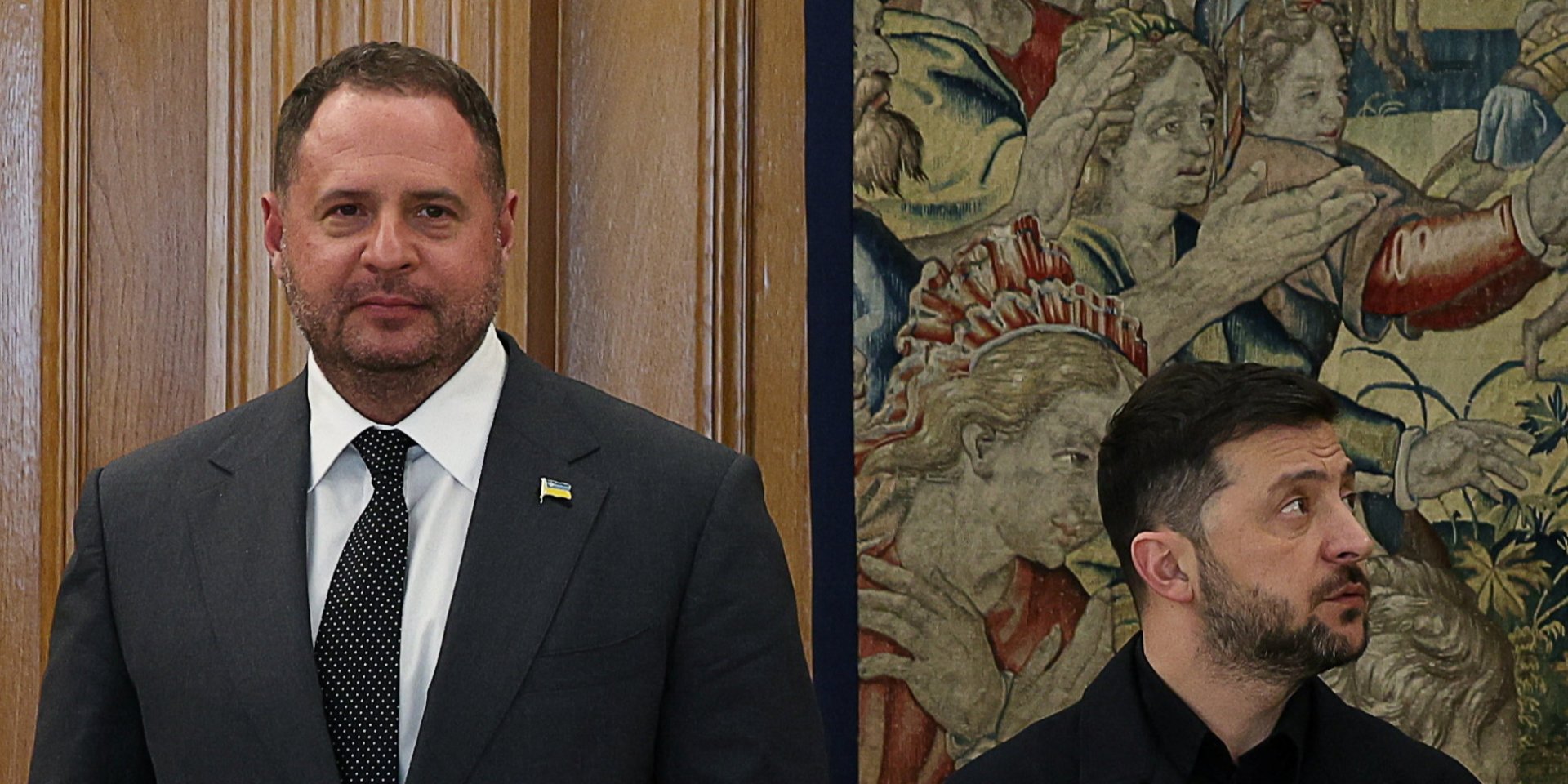 СМИ: Ключевые представители власти советуют Зеленскому уволить Ермака