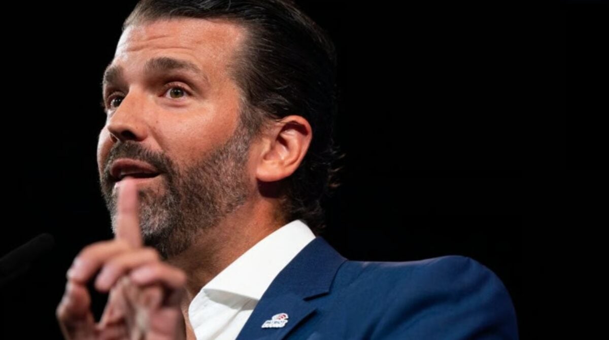 Он непредсказуем: Сын Трампа заявил, что его отец может «отказаться от Украины» и набросился на Зеленского