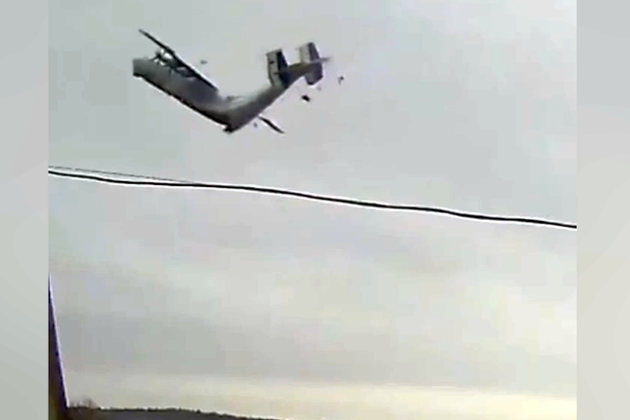 В России тяжелый транспортный самолет Ан-22 "Антей" развалился в воздухе: все погибли