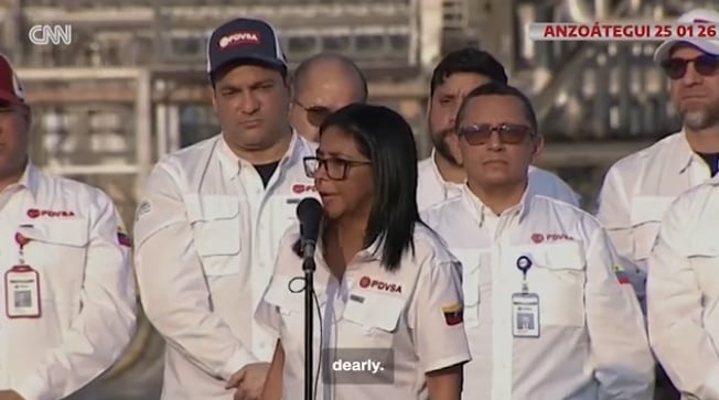 Временный лидер Венесуэлы заявила, что с нее «достаточно» приказов от США