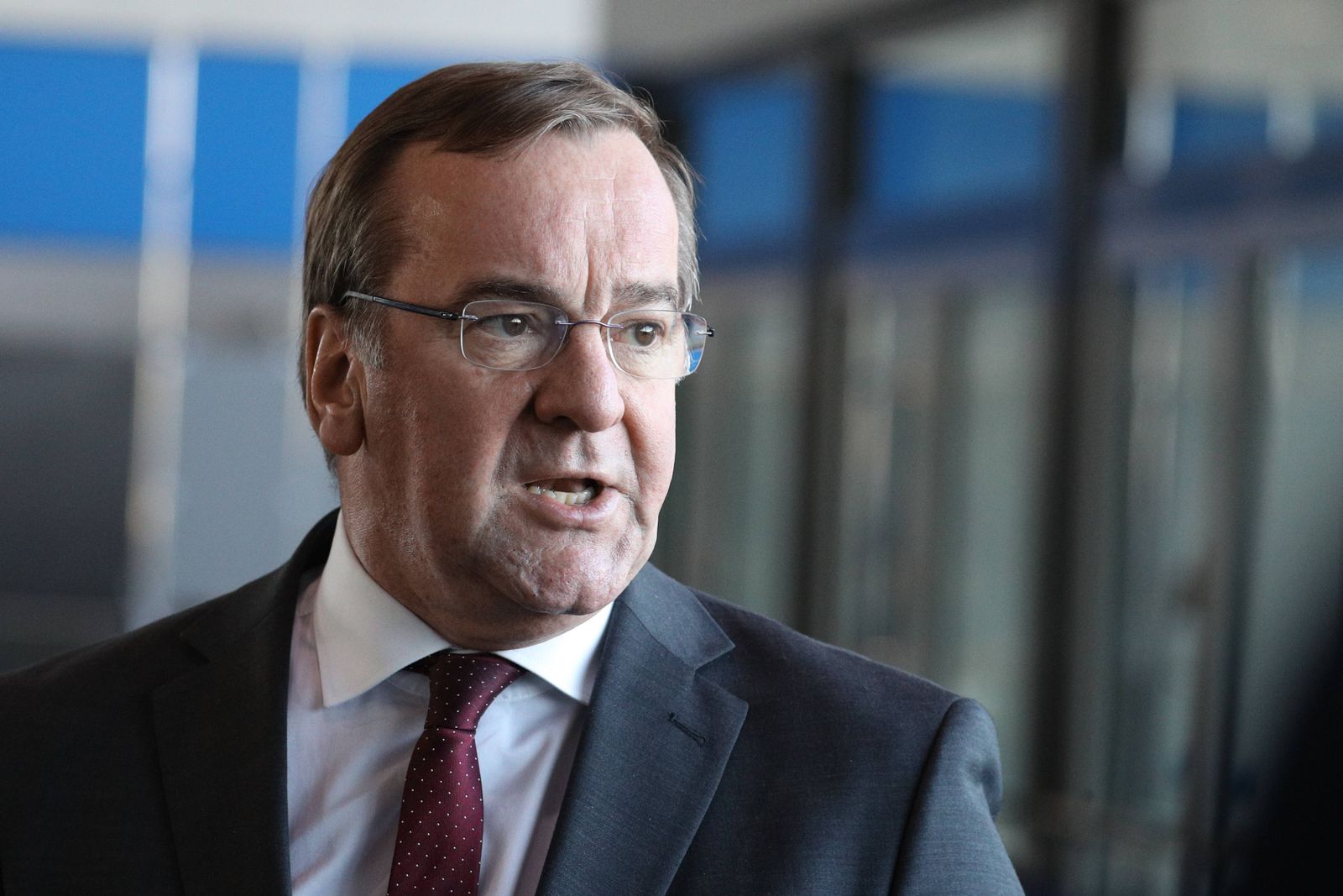 Писториус заявил, что Трамп действует в пользу Путина