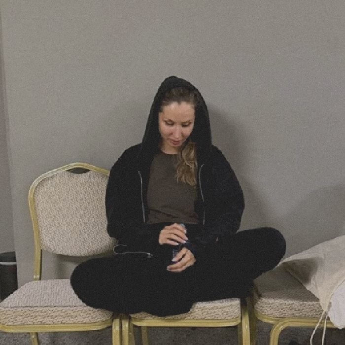 Лобода пожаловалась, что провела ночь в паркинге из-за обстрелов в Дубае