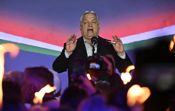 Орбана жестко освистали на митинге в Венгрии