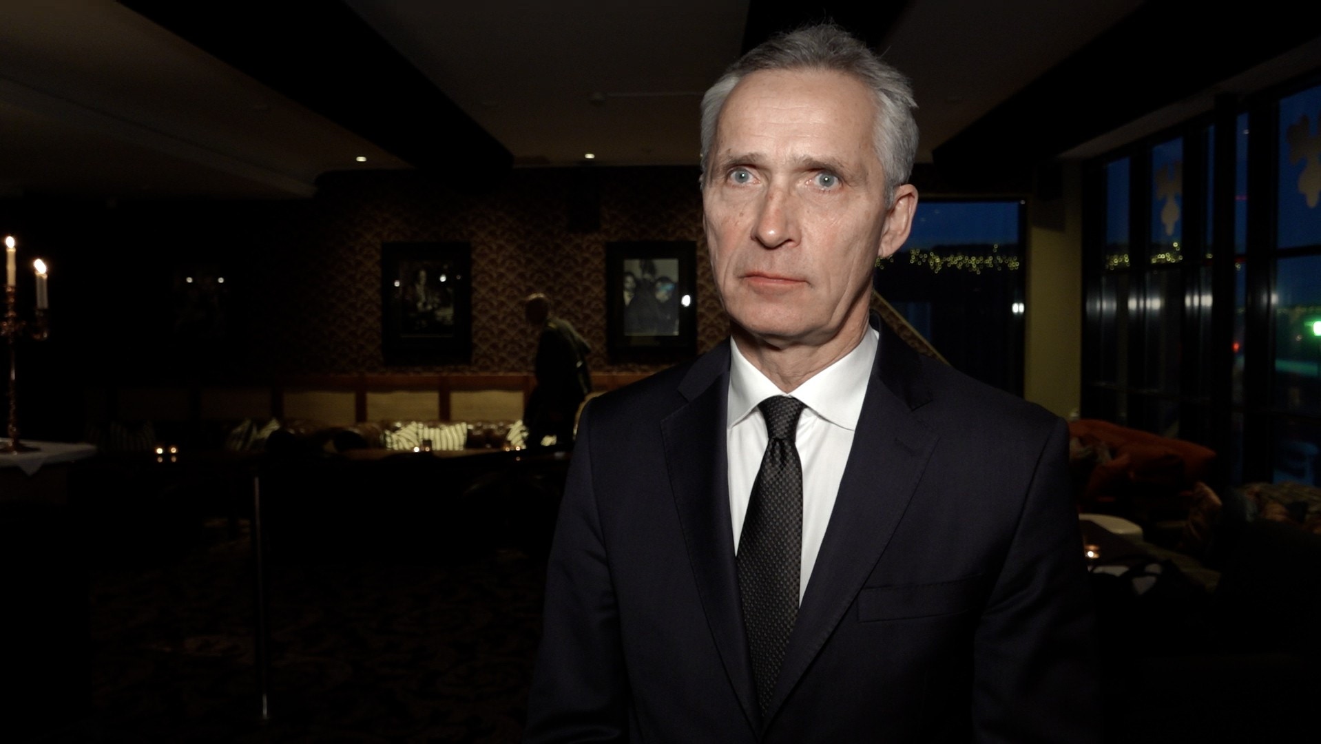 СМИ: Экс-генсек НАТО Столтенберг был готов к «сдаче» стран Балтии. Он предлагал «буферную зону» с Кремлём