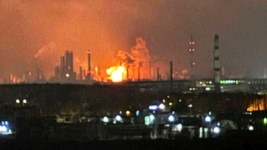 Reuters: Еще два российских НПЗ остановились из-за ударов БпЛА
