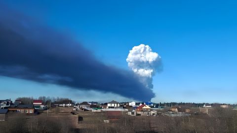 "Гриб" над Пермью и эвакуация: все, что известно об ударе за более чем 1500 км от Украины