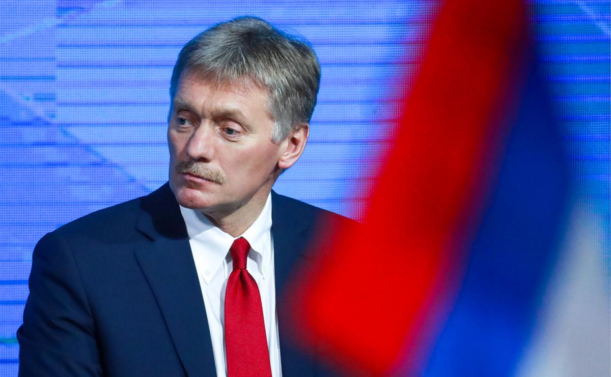 У Путина обиделись на разрешение Зеленского провести парад 9 мая